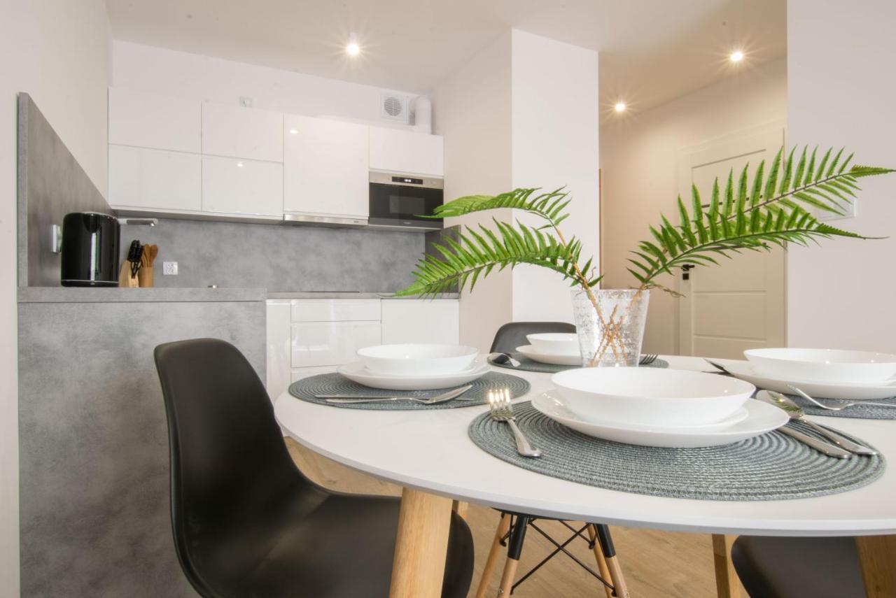 Apartament Perlowa Przystan Kolobrzeg Sienkiewicza Kołobrzeg Exterior foto
